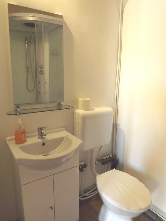 Napos Vendégház Győr Extérieur photo