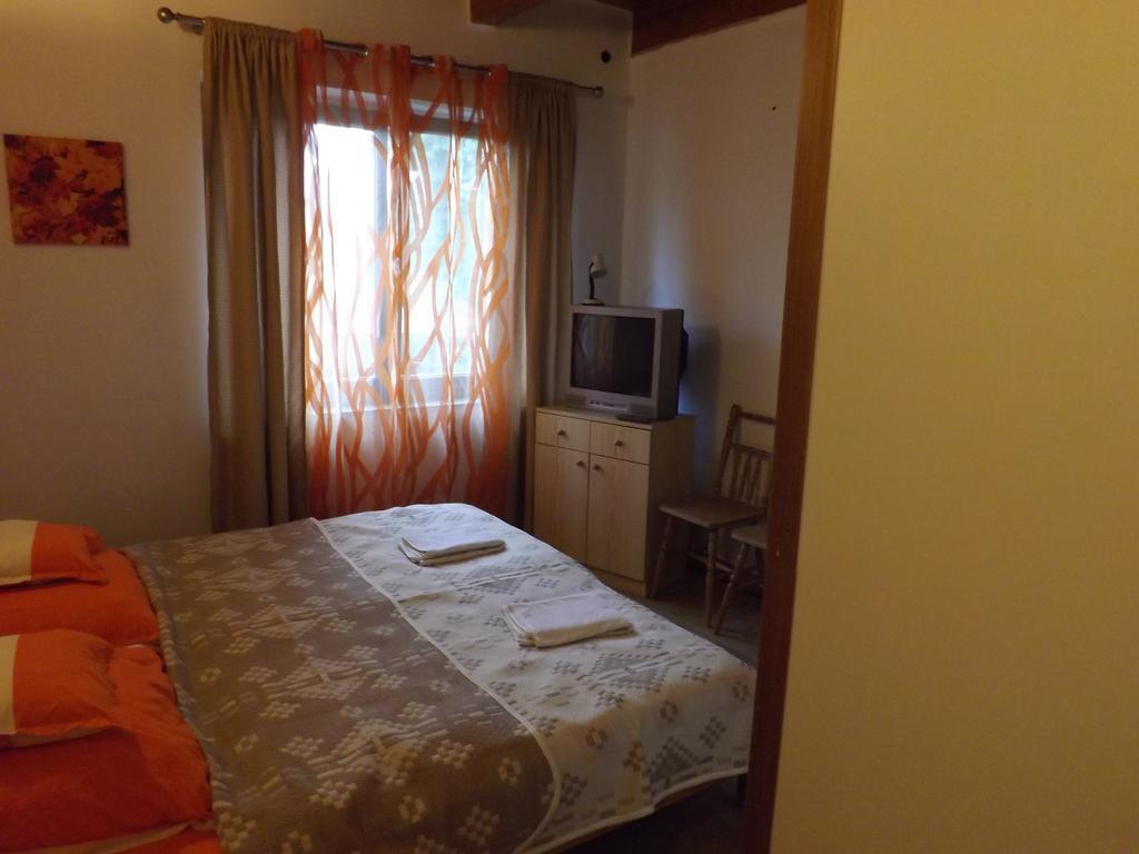 Napos Vendégház Győr Extérieur photo